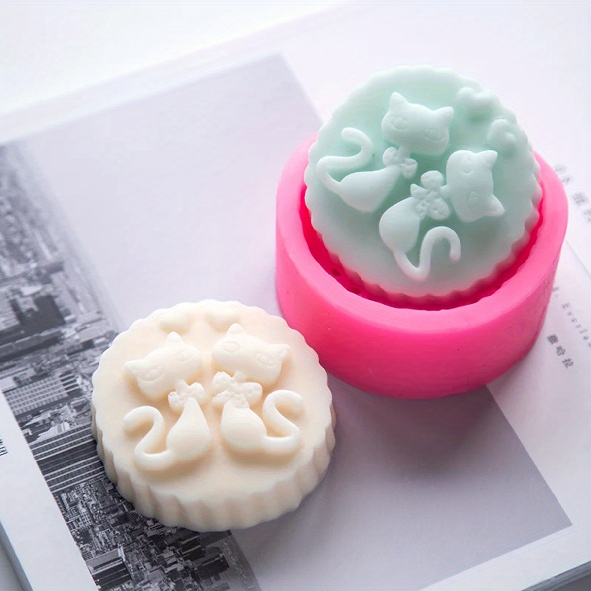 1ピースシリコン製猫型石鹸型 - 丸型DIYキャンドル作成型 - Candle Making Wax Melter のレビューと価格